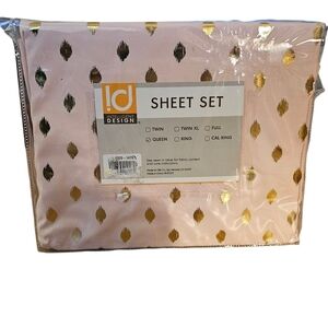 Intelligent‎ Design Queen Size Pink and Gold Sheet Set